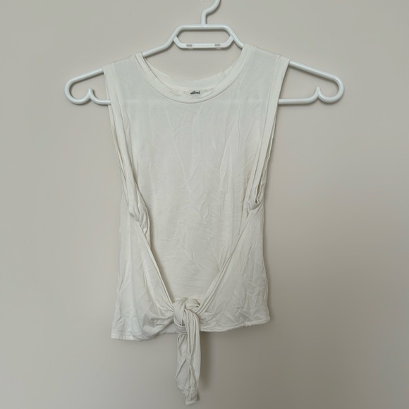 Aritzia Wilfred white top - Picture 1 of 2